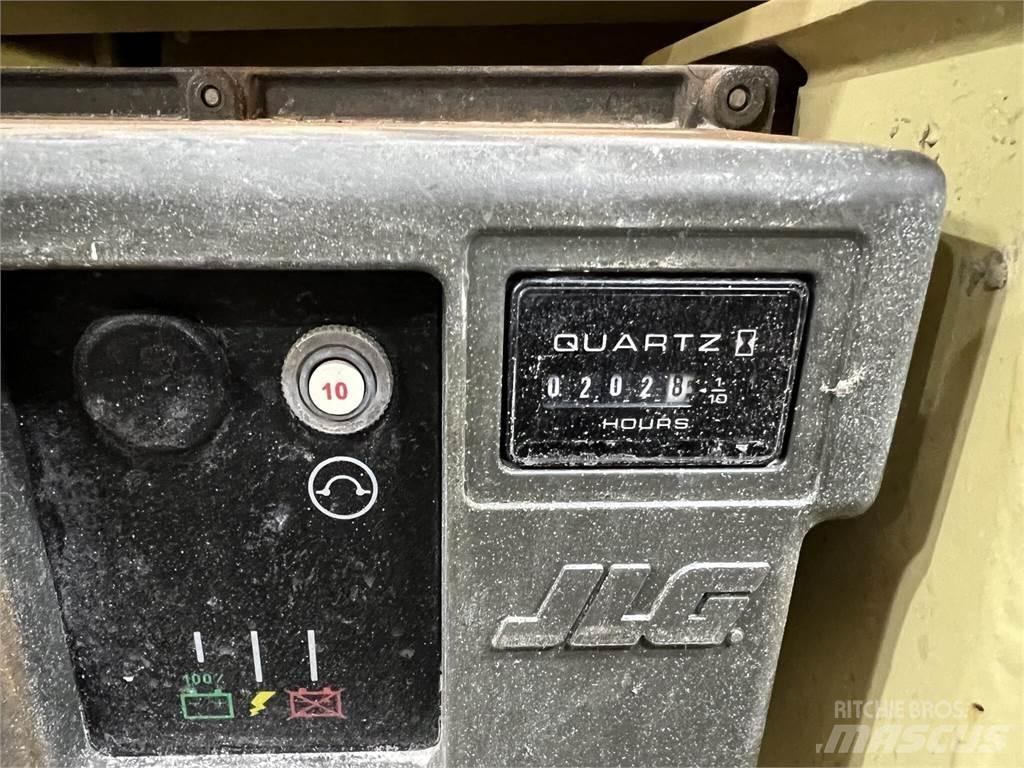 JLG 2632ES Nacelle ciseaux
