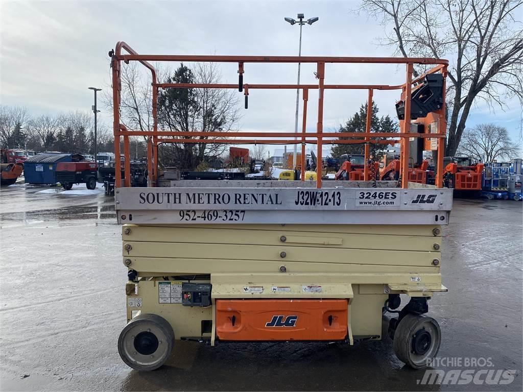 JLG 3246ES Nacelle ciseaux