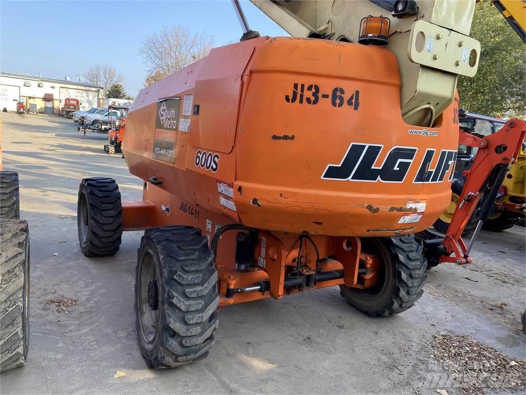 JLG 600S Nacelles télescopiques