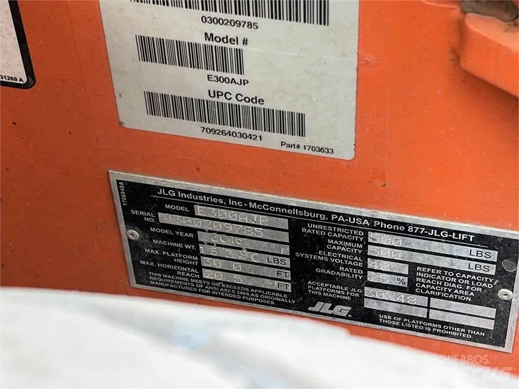 JLG E300AJP Nacelles articulées