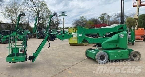 JLG E400AJPN Nacelles articulées