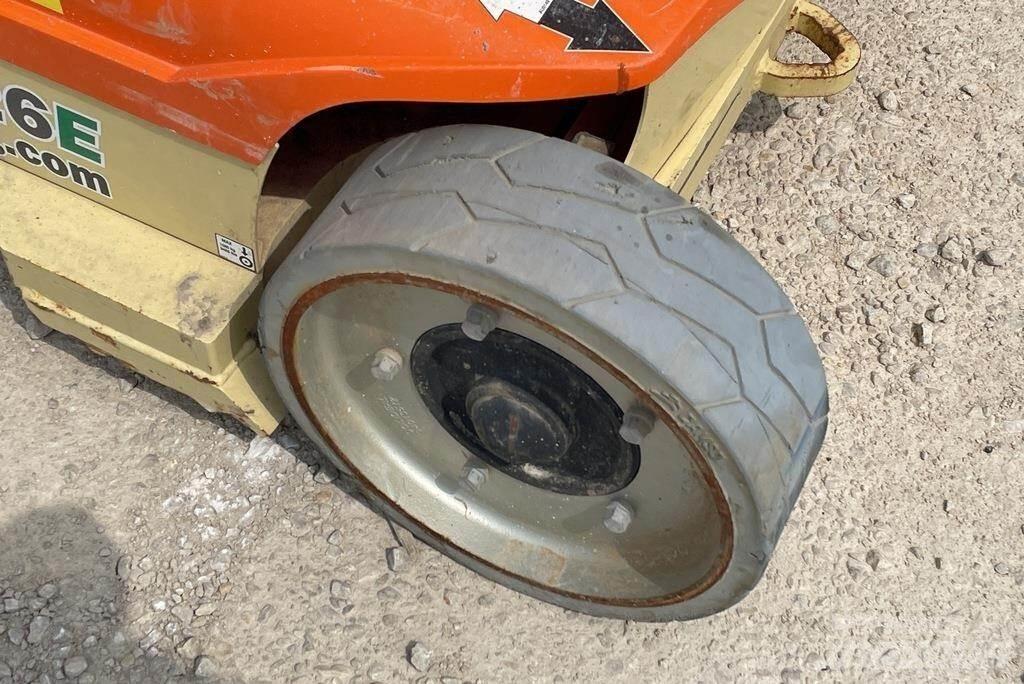 JLG TOUCAN 26E Mât vertical