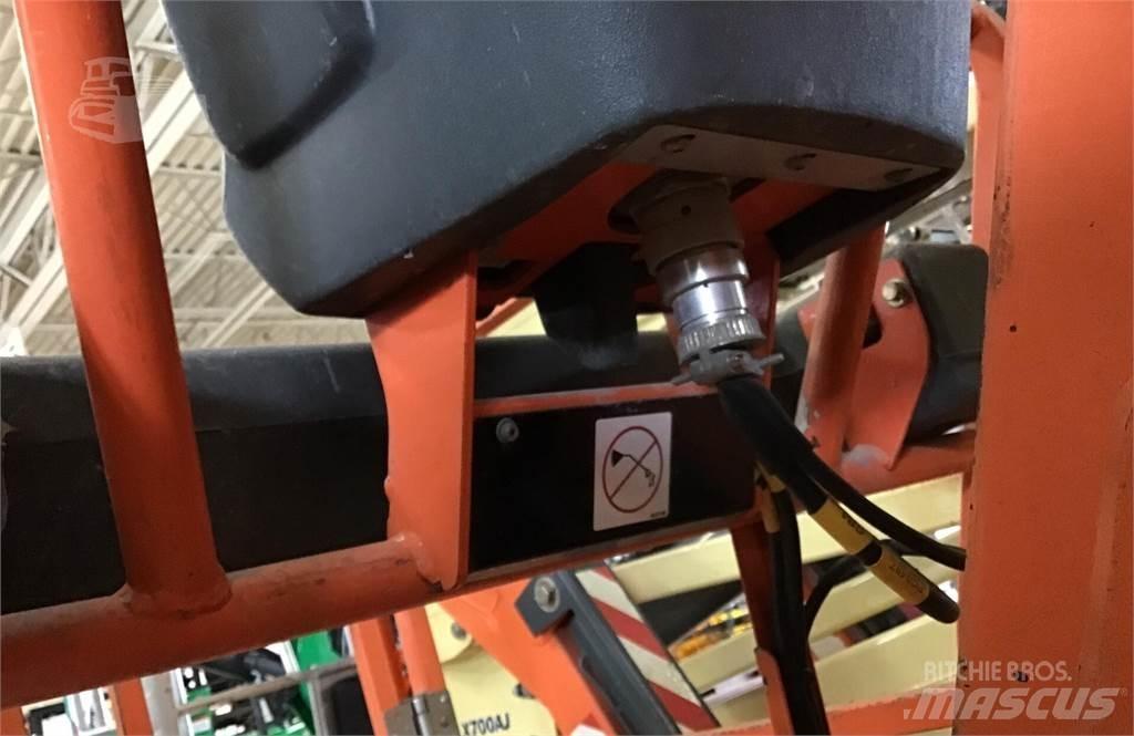 JLG TOUCAN 26E Mât vertical