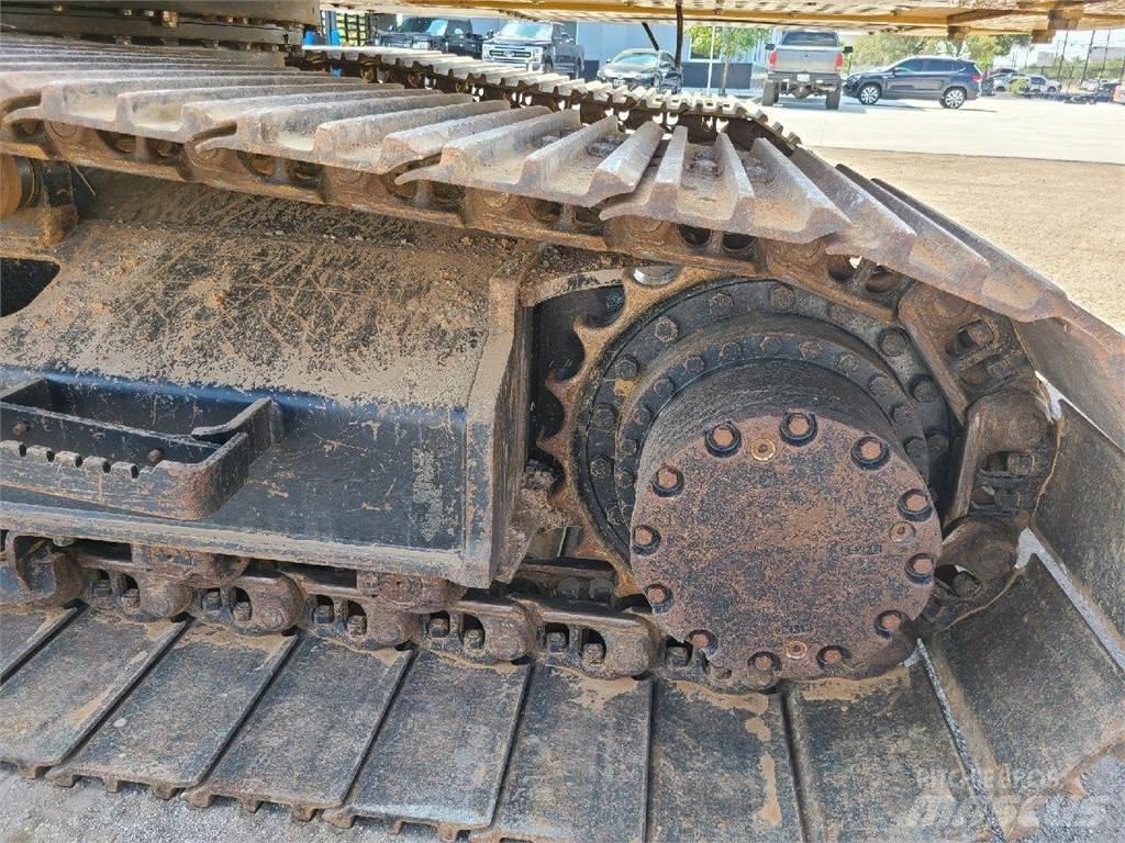 John Deere 210G LC Pelle sur chenilles