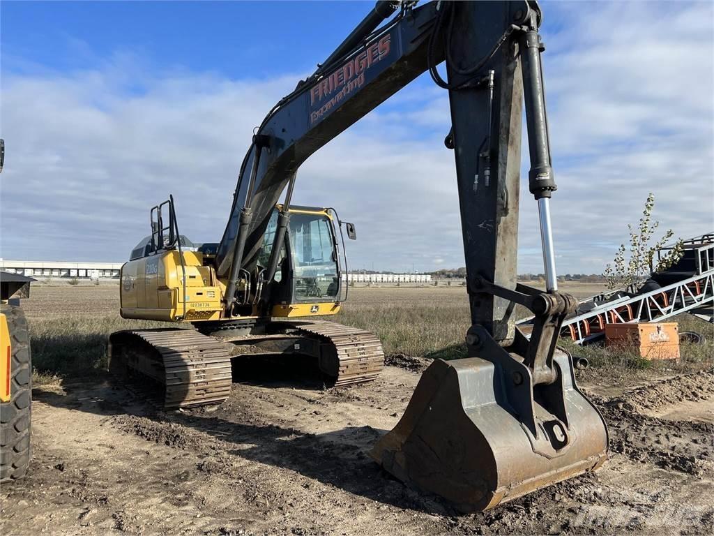 John Deere 210G LC Pelle sur chenilles