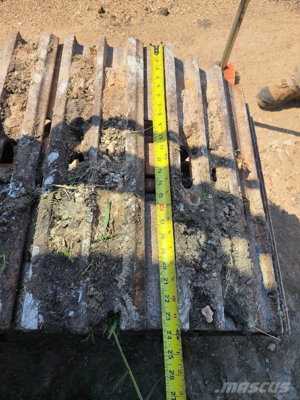 John Deere 250G LC Pelle sur chenilles