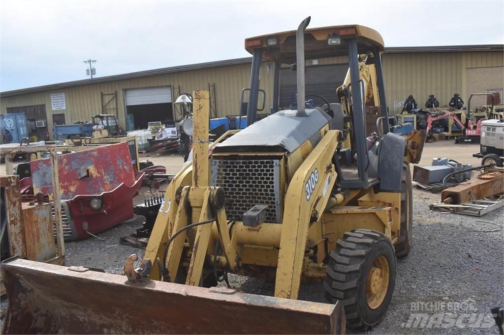 John Deere 310G Tractopelle