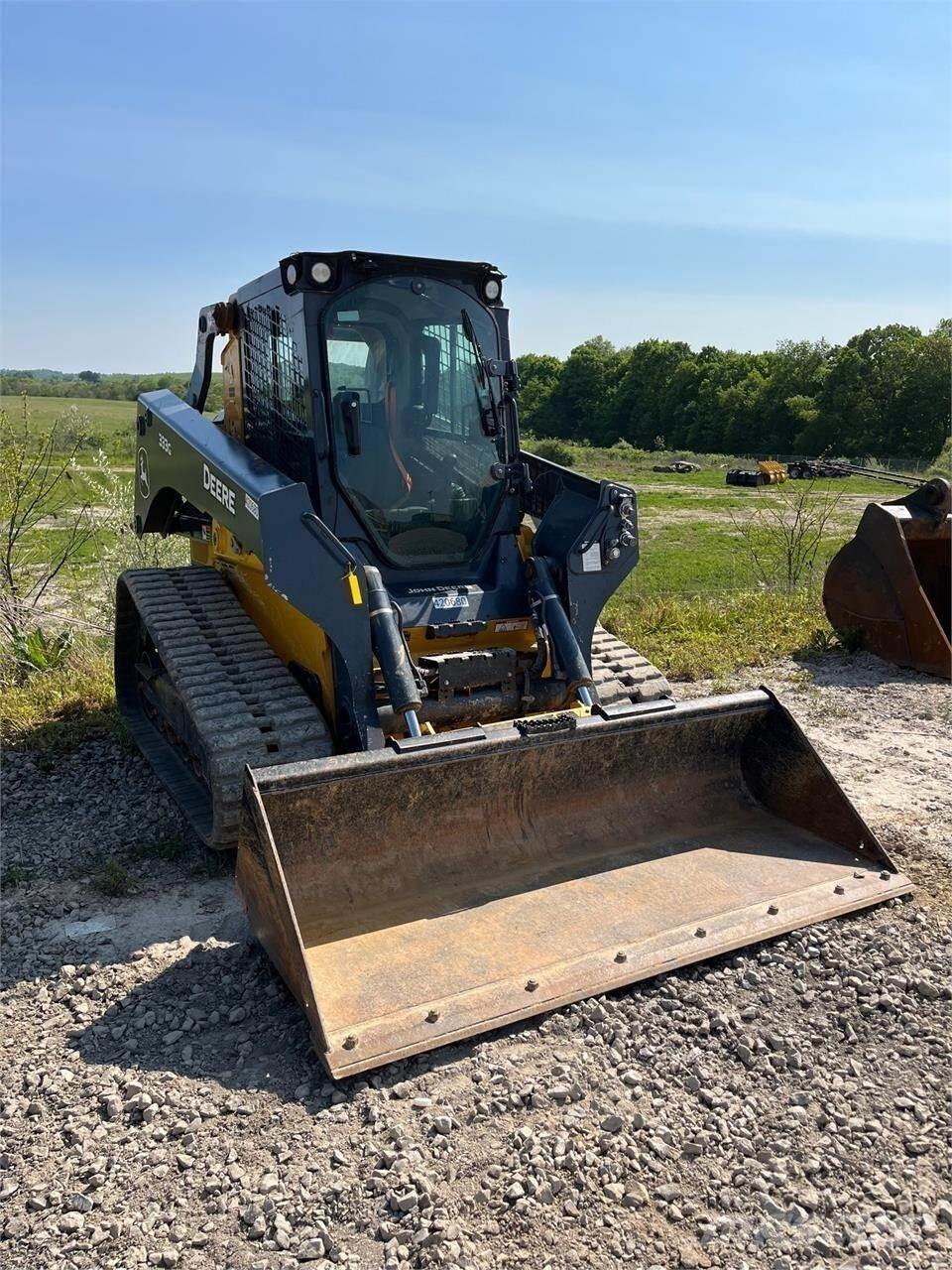 John Deere 333G Chargeuse compacte