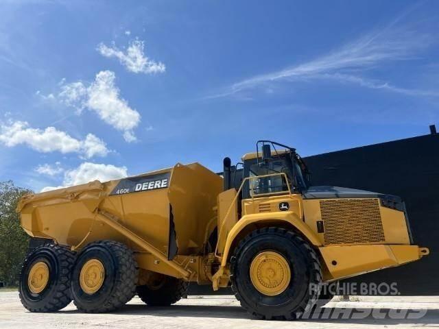 John Deere 460E Tombereau articulé