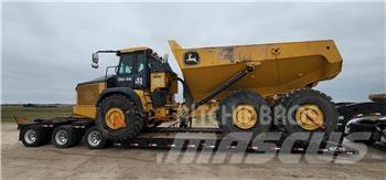 John Deere 460E Camion citerne à eau
