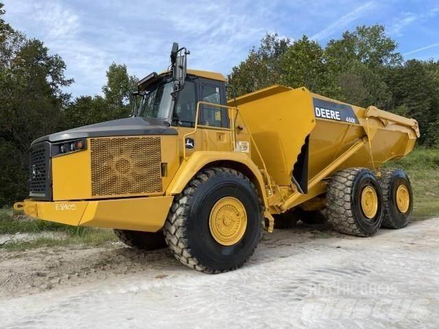John Deere 460E Tombereau articulé