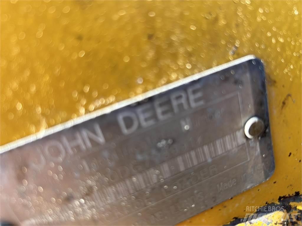 John Deere 510D Tractopelle