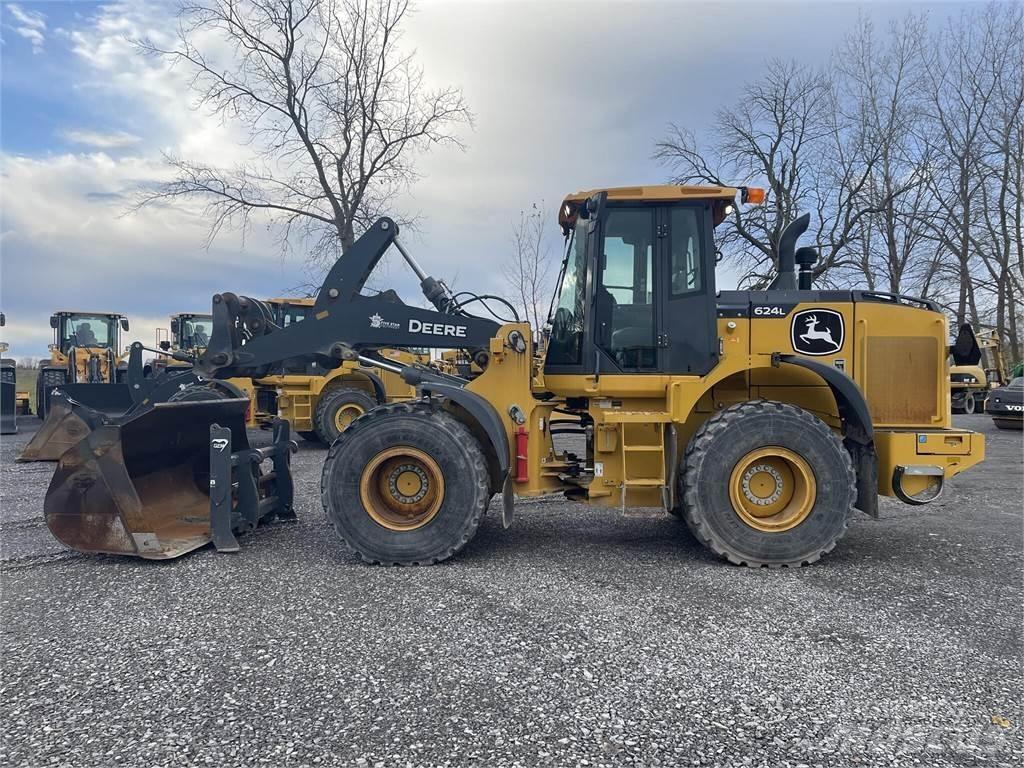 John Deere 624L Chargeuse sur pneus