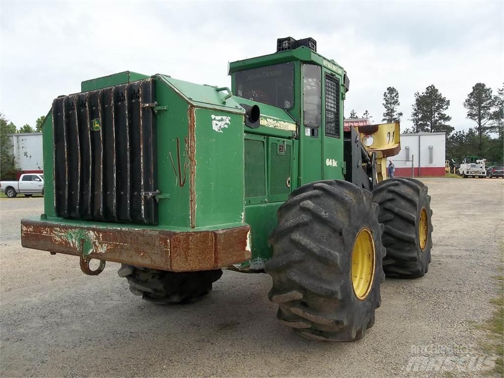 John Deere 643K Abatteuse groupeuse