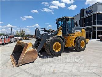 John Deere 644K Chargeuse sur pneus