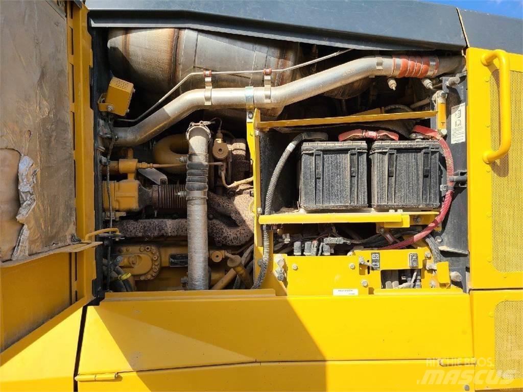 John Deere 672G Niveleuse