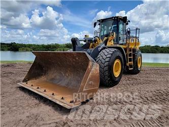 John Deere 744L Chargeuse sur pneus