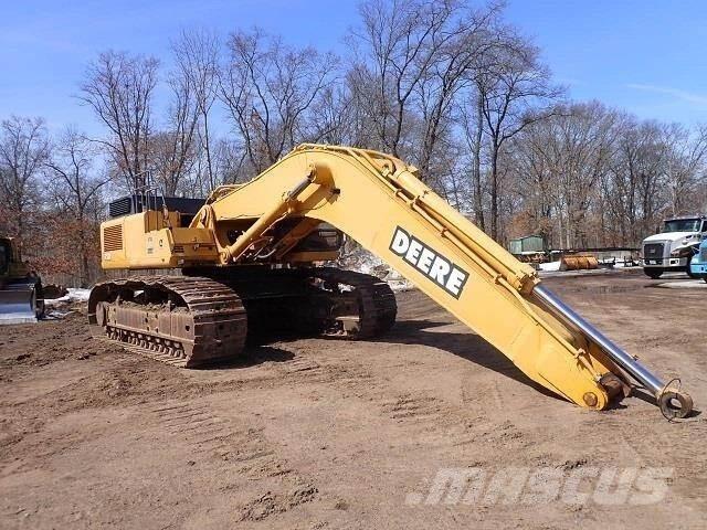 John Deere 750 Pelle sur chenilles
