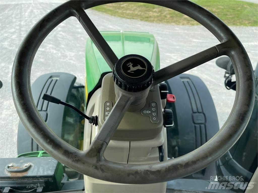John Deere 8245R Tracteur