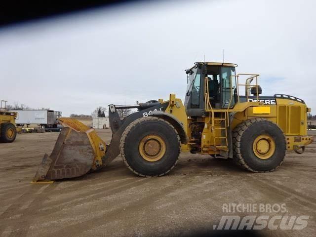 John Deere 844J Chargeuse sur pneus