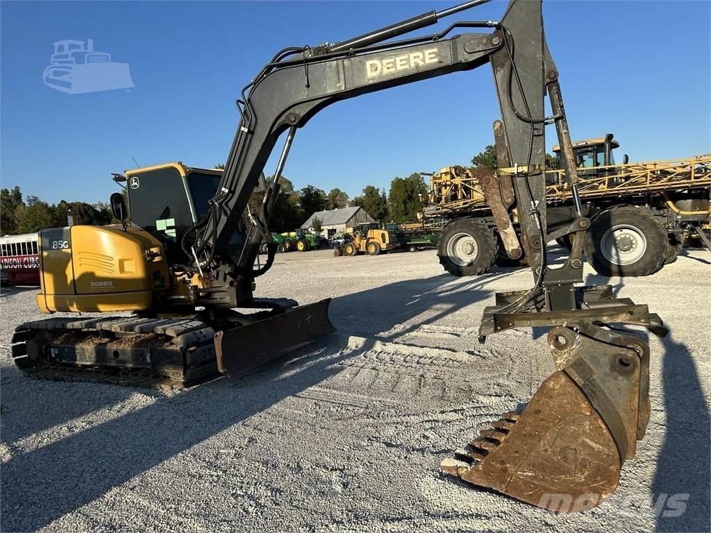 John Deere 85G Pelle sur chenilles