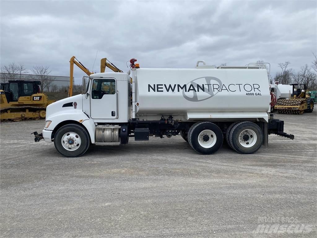 Kenworth T300 Camion citerne à eau