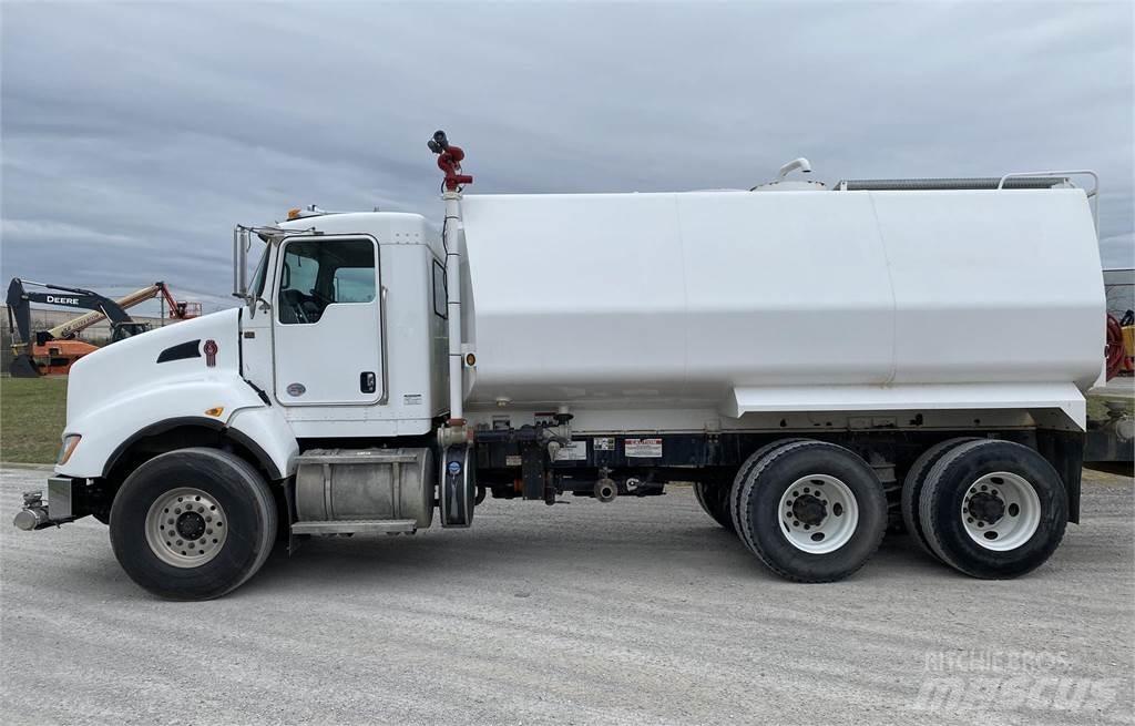 Kenworth T440 Camion citerne à eau