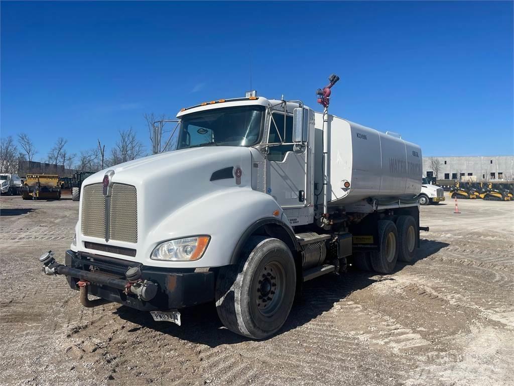 Kenworth T440 Camion citerne à eau