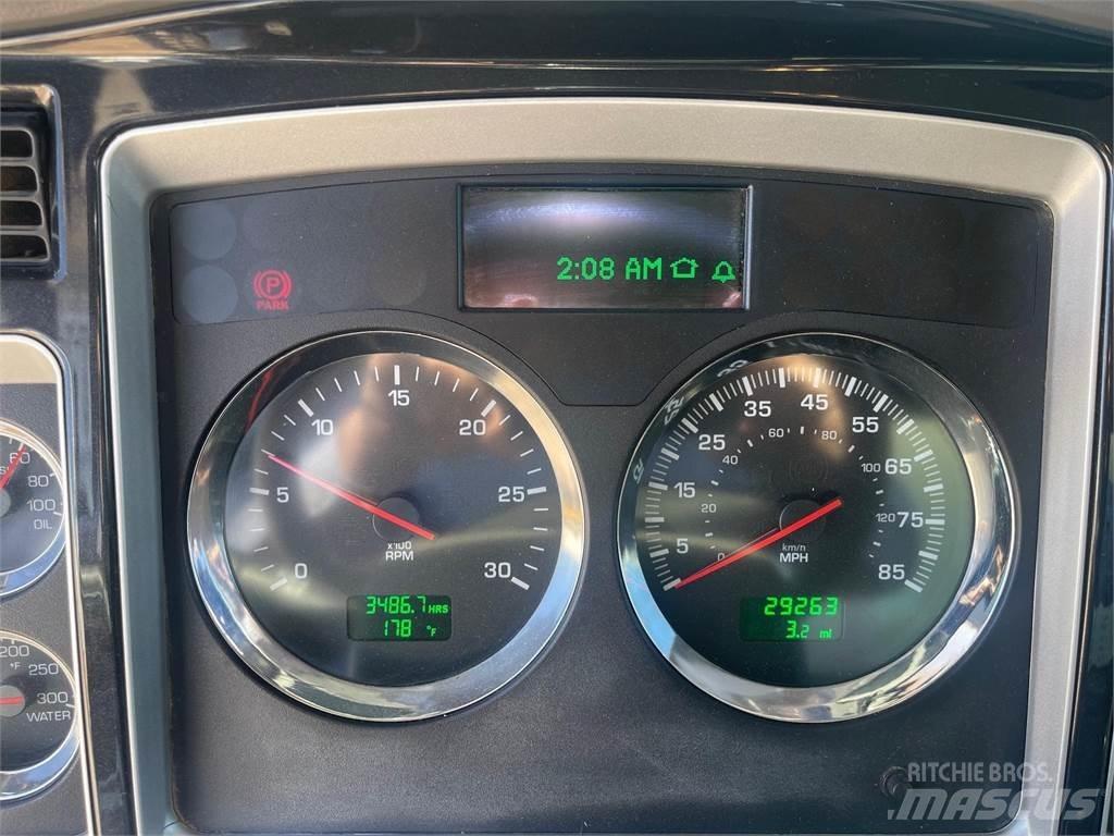 Kenworth T440 Camion citerne à eau