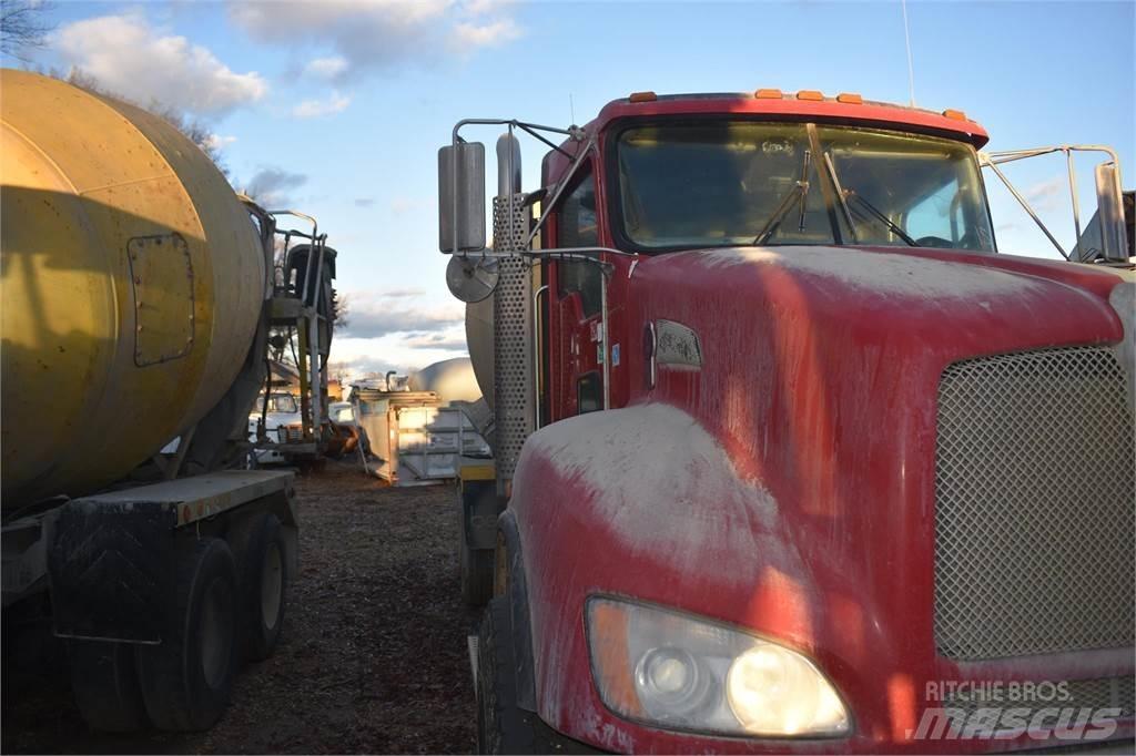 Kenworth T440 Camion malaxeur