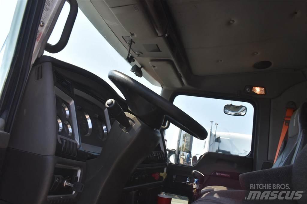 Kenworth T660 Camion benne