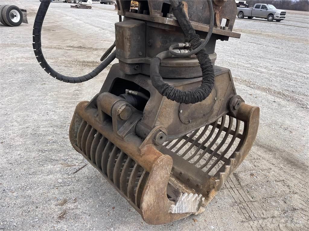 Kobelco SK210 LC-9 Chargeuse forestière