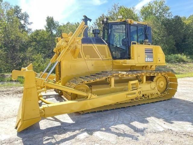 Komatsu D85EX Bouteurs sur chenilles