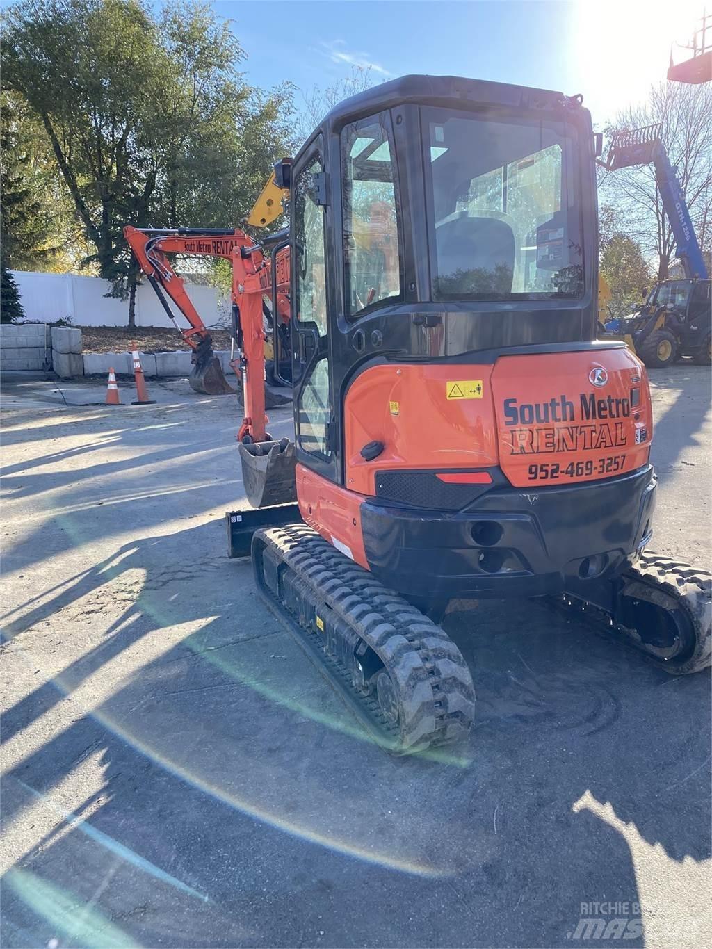 Kubota U35-4 Mini pelle < 7t