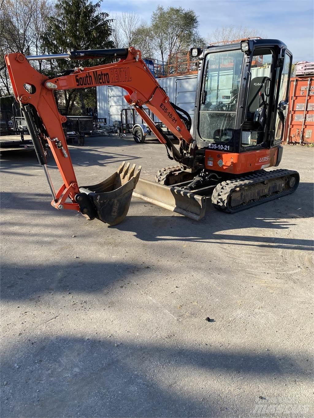 Kubota U35-4 Mini pelle < 7t