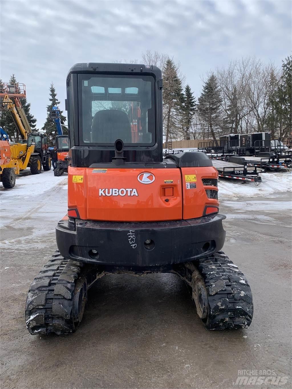 Kubota U55-4 Mini pelle < 7t