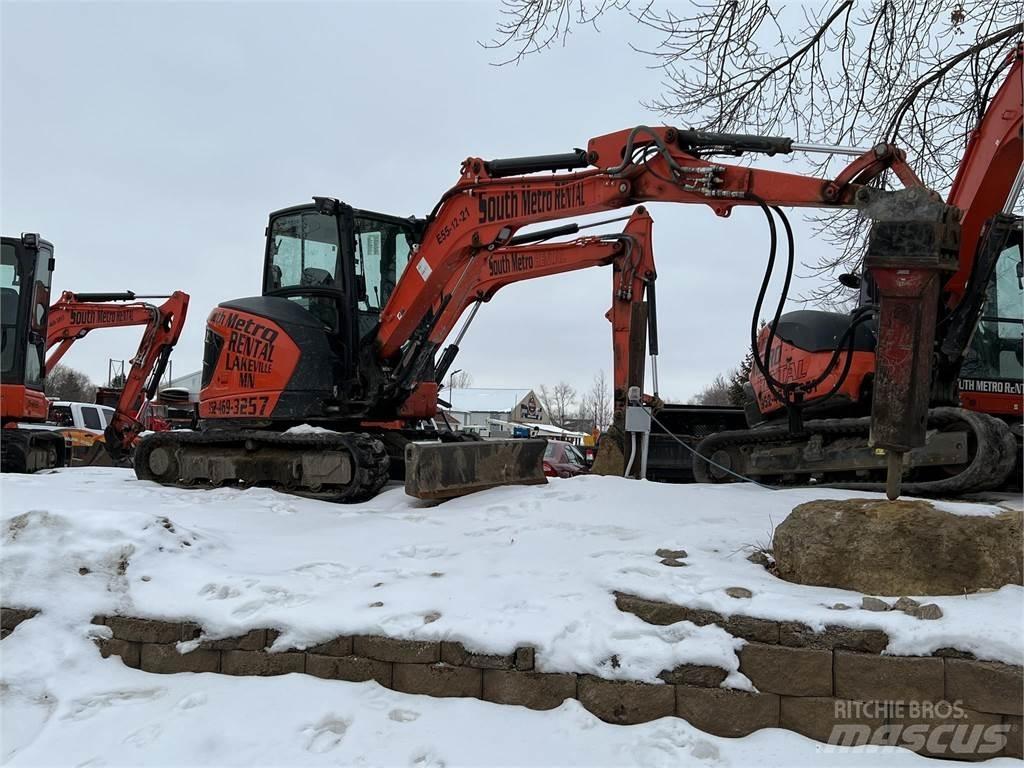 Kubota U55-5 Mini pelle < 7t