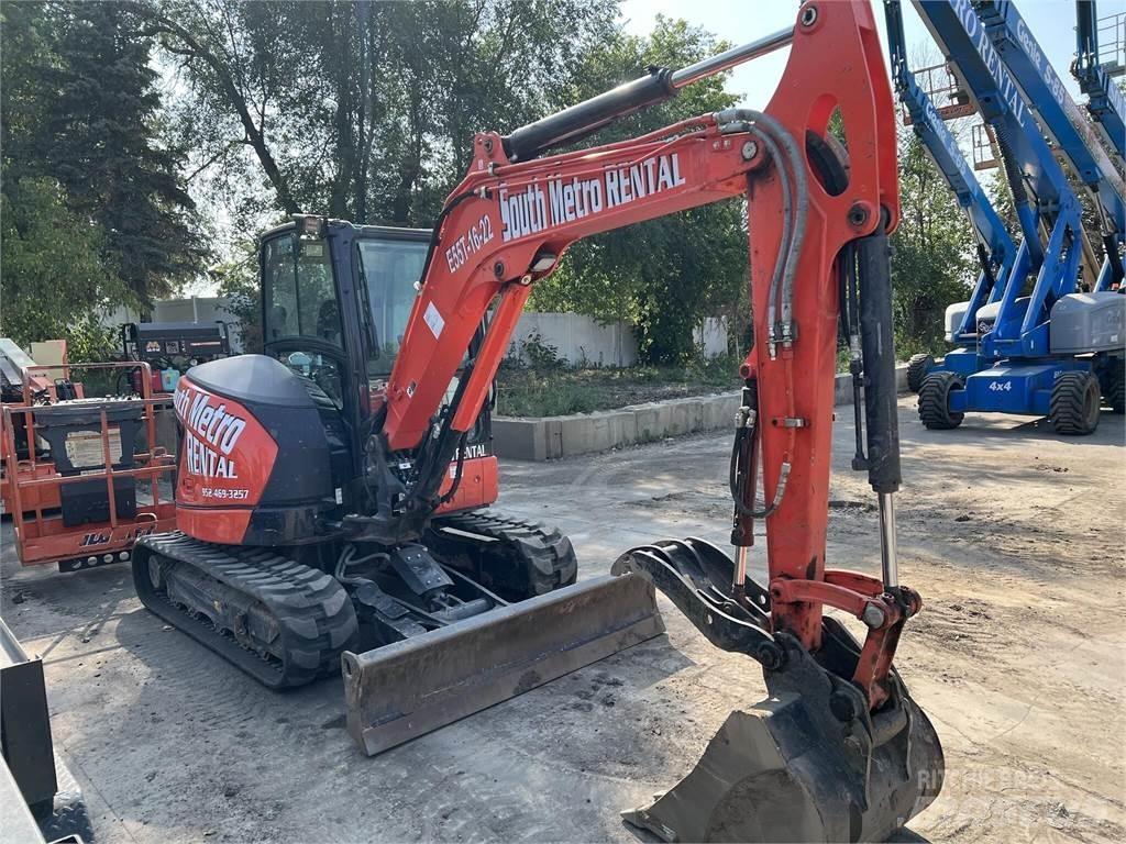 Kubota U55-5 Mini pelle < 7t
