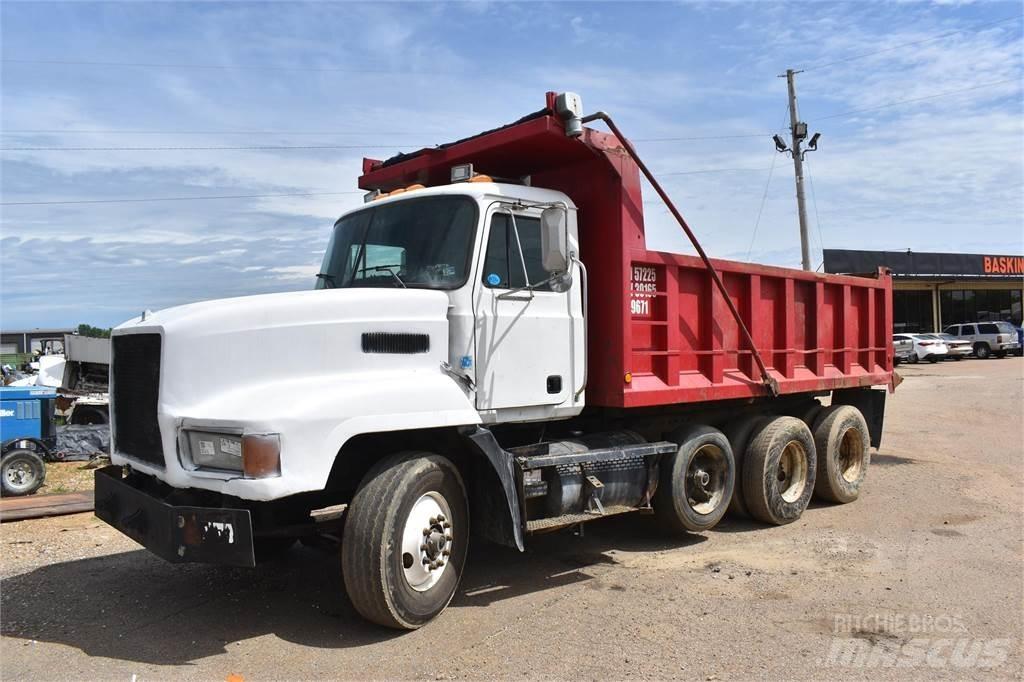 Mack CH613 Camion benne