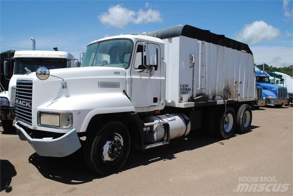 Mack CH613 Camion benne