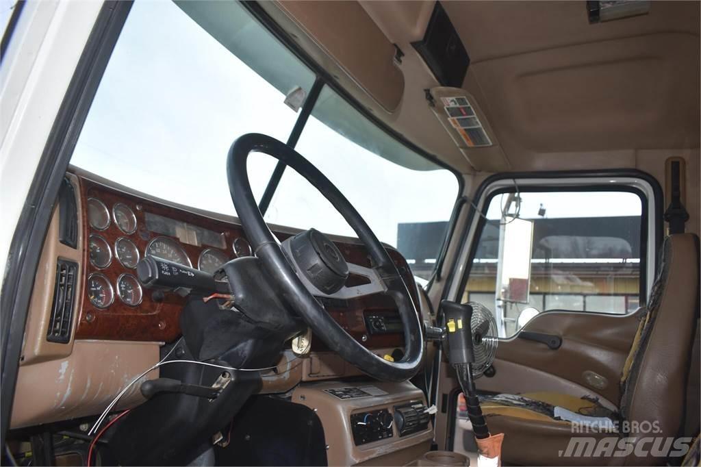 Mack GRANITE CV713 Camion benne