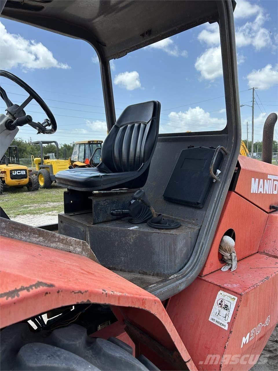 Manitou M30.4 Chariot tout terrain