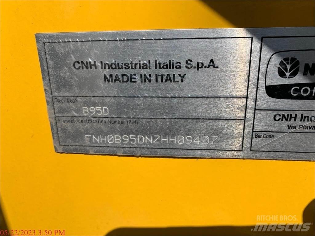 New Holland B95D Tractopelle