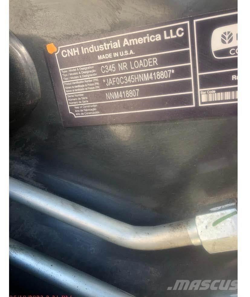 New Holland C345 Chargeuse compacte