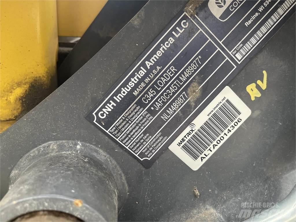 New Holland C345 Chargeuse compacte