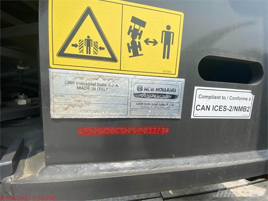New Holland W50C Chargeuse sur pneus