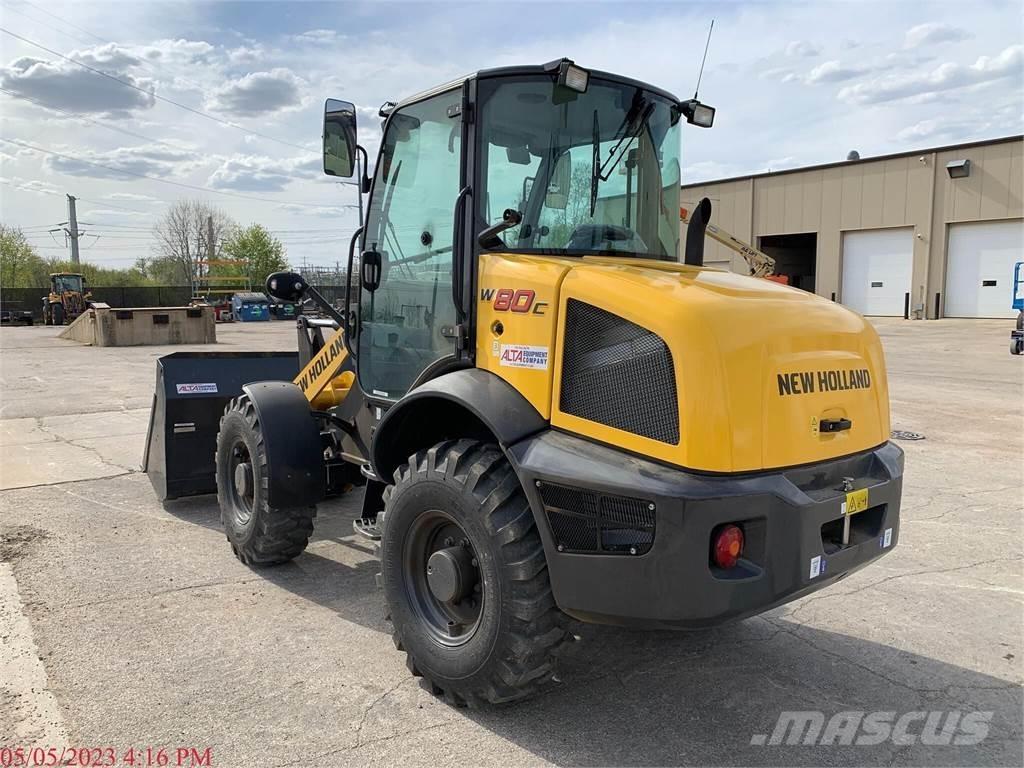 New Holland W80C Chargeuse sur pneus