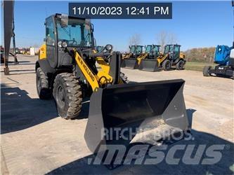 New Holland W80C Chargeuse sur pneus