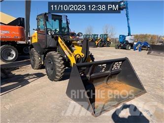New Holland W80C Chargeuse sur pneus