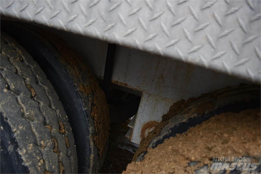  OVERLAND Remorque citerne